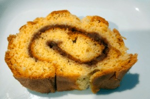 Nahaufnahme Apfel Zimt Roulade